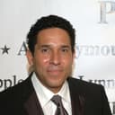 Oscar Nunez